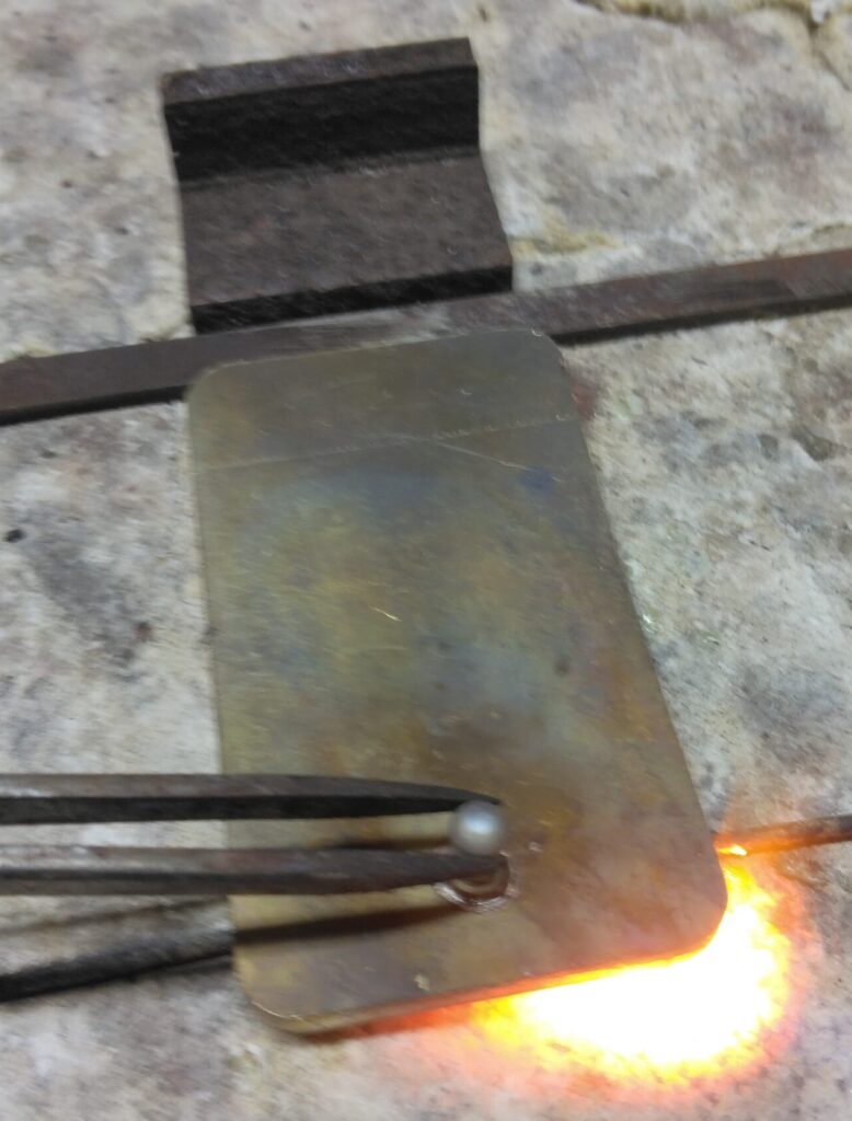 バックルロウ付け６