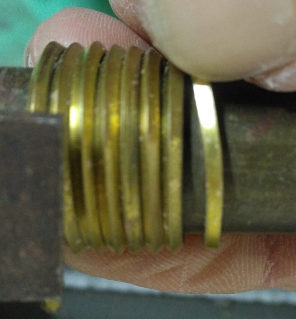 線材密着巻き７