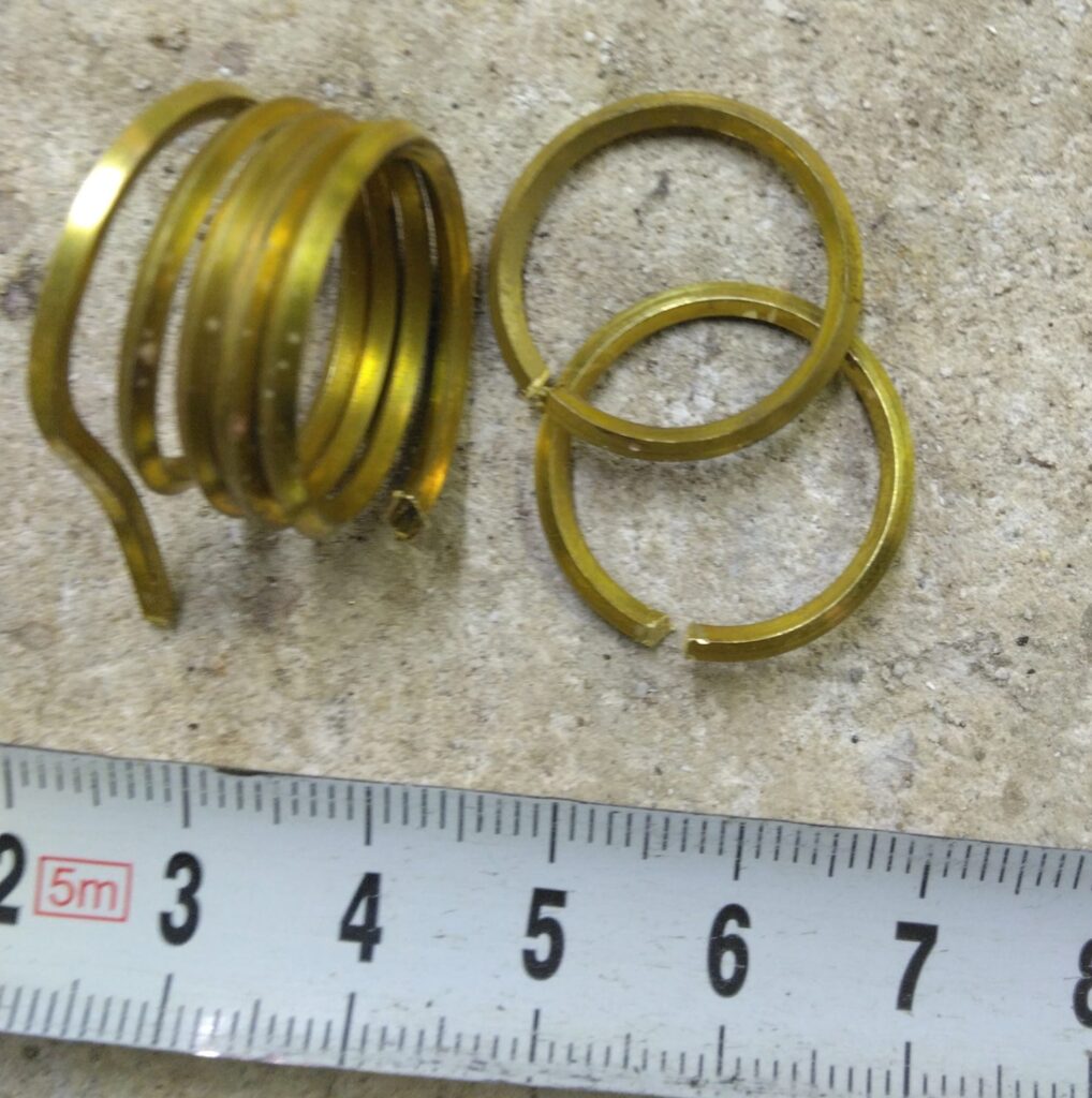 線材密着巻き９